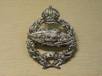 Royal Tanks KC cap badge